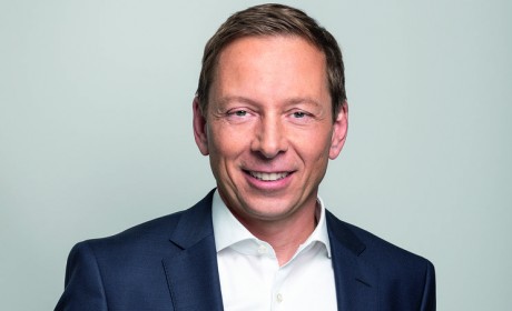 CES 2024：采埃孚推出高性价比泊车方案