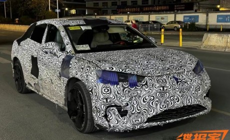 跨界轿跑造型 仰望全新车型谍照曝光