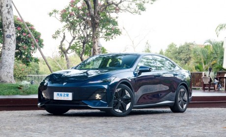 2024款深蓝SL03纯电版将于2月20日上市