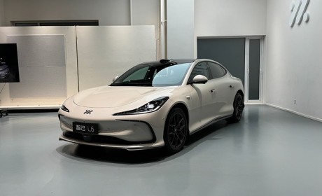 预计5月正式上市 智己L6国内正式亮相