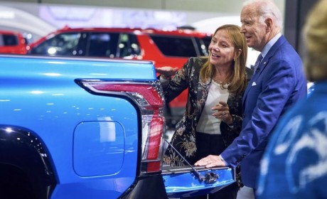 拜登认为中国智能汽车会威胁美国安全