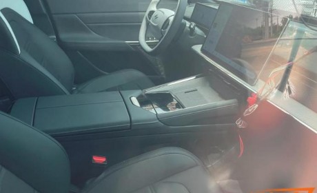 或三季度推出 东风奕派eπ008内饰谍照