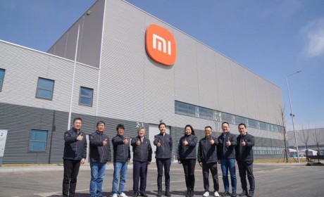 定价有压力 小米SU7发布前“雷总很忙”