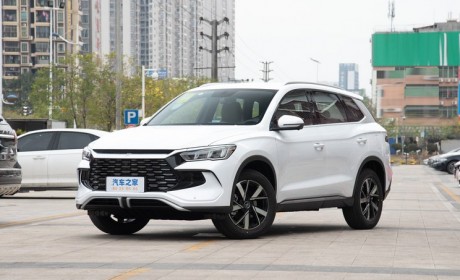 比亚迪宋Pro DM-i冠军版开启OTA升级