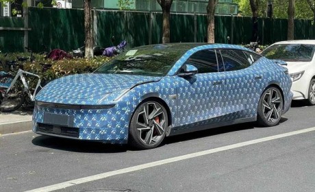 造型酷似保时捷Panamera 领克E371谍照