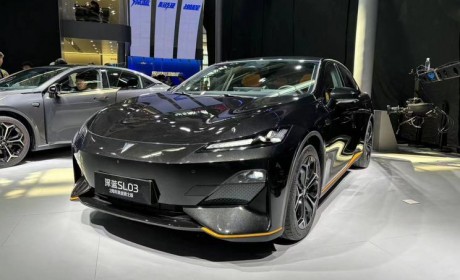 2024北京车展：深蓝SL03黑金骑士版亮相