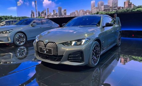 2024北京车展：新款宝马i4公众亮相