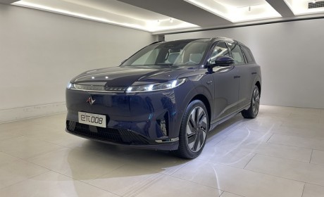 极简风格中大型SUV 东风奕派eπ008首发