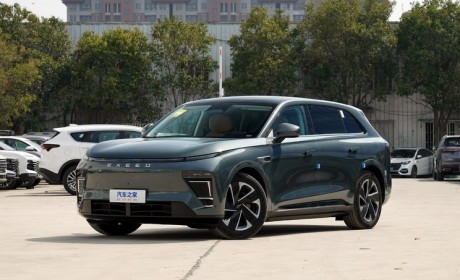 定位中大型SUV 星纪元 ET今日开启预售