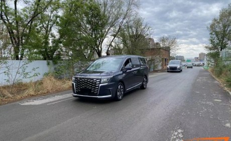 2024北京车展探馆：瑞风RF8鸿蒙版实车