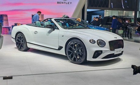 2024北京车展：宾利欧陆GT高定车型亮相