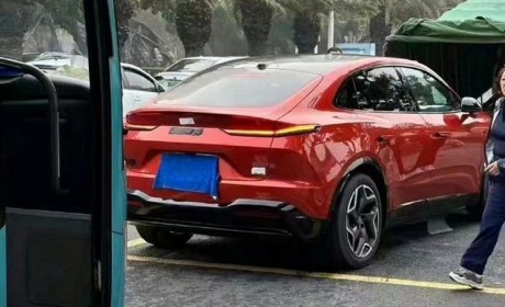 价格能卷过小米吗？蔚来乐道L60谍照