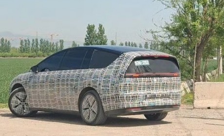 年内发布/造型很熟悉 疑似理想M8谍照