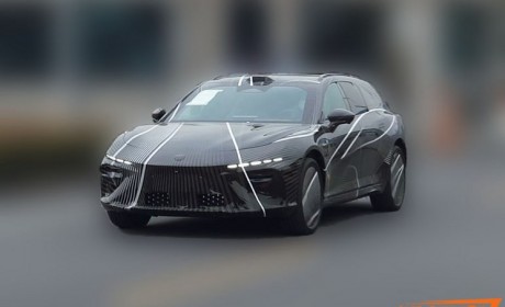 基于山海2.0平台打造 哪吒S猎装车谍照