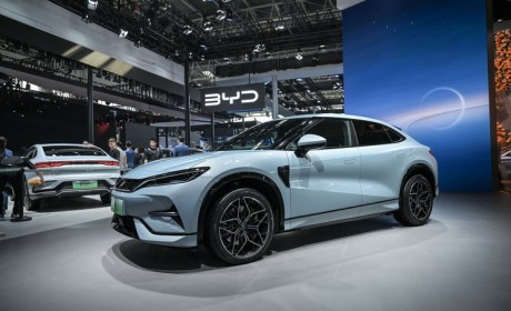 2024北京车展：比亚迪宋L智驾款亮相