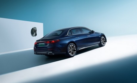 2024北京车展：奔驰E级长轴插混版首发