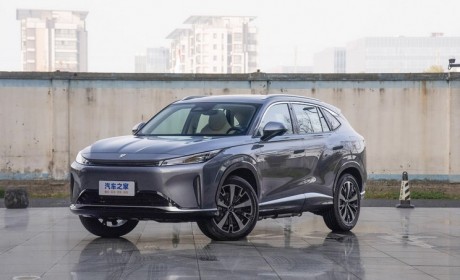 1.5T插混动力 荣威D5X将在北京车展预售