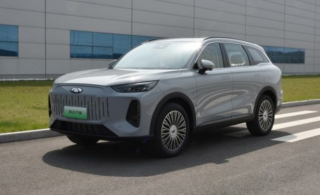 1.5T插混 奇瑞风云T9将于5月下旬上市