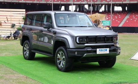 全新BJ40环塔冠军版将于6月1日正式发布