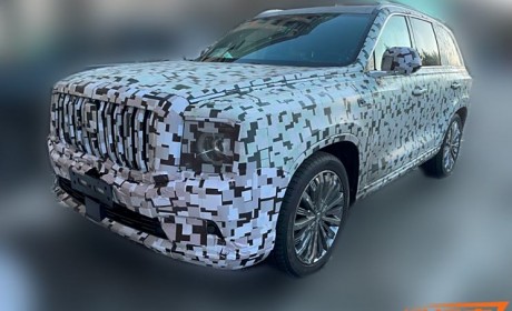 保定版“库里南” 坦克800六座版谍照