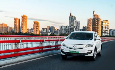 享双重购车权益，高价值赋能出行，吉利80v L陪你共赴美好生活