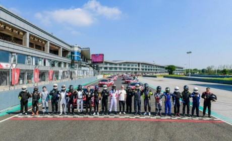 上海天马圆赛车梦，东风风神奕炫杯统规赛激情上演