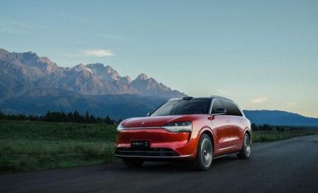 打通智驾全场景！问界全系车型迎重大升级