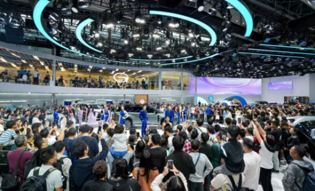 以全新姿态拥抱智能化时代！新传祺，未来可期！