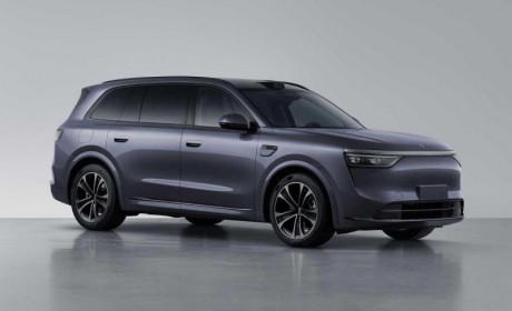 问界M8来袭，鸿蒙智行能否续写新能源黑马传奇？