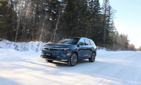 问界新M7狂揽19.7万辆交付量，斩获2024年新势力销冠