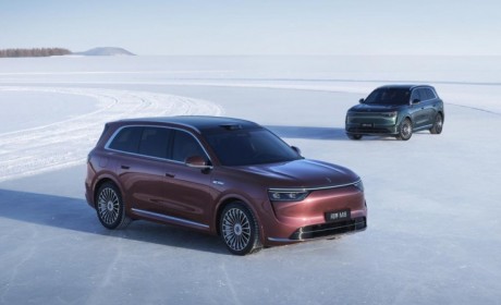 标配高阶智驾+1526km续航 问界M8重新定义全能SUV