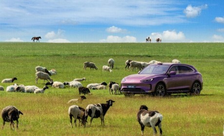 20万级智能豪华SUV首选，即刻下定问界新M5 Ultra可享至高33000元权益