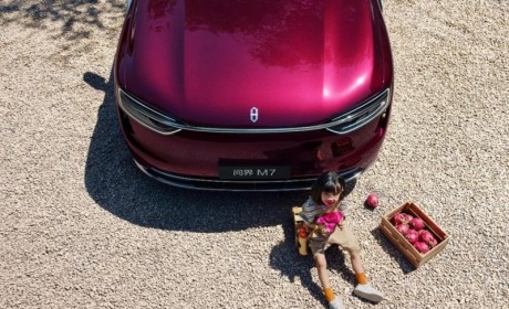 问界“三王牌”联袂登场！全新问界M7将于9月上市