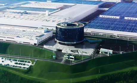 赛力斯超级工厂媒体开放日圆满举办，多家媒体近距离感受中国智造硬实力