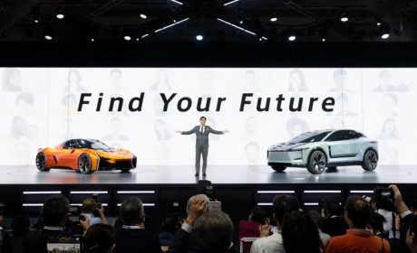 当天平倒向东方，丰田仍与时间做朋友