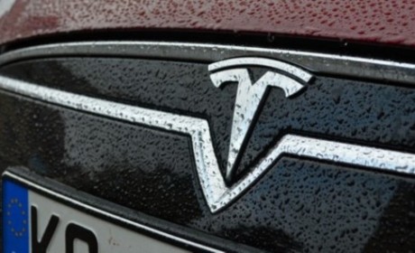 美汽车协会：特斯拉汽车事故率高于同级车
