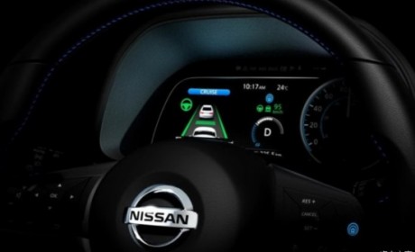 配备液晶仪表盘 新一代聆风最新预告图