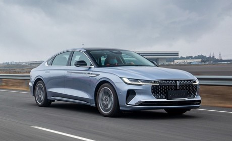 奔驰C级和林肯Z，究竟谁更值得购买呢？