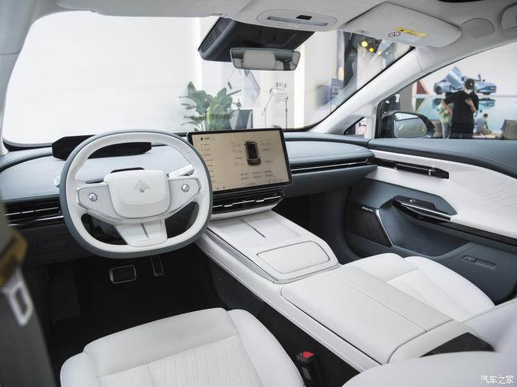 埃安 昊铂Hyper GT 2023款 基本型