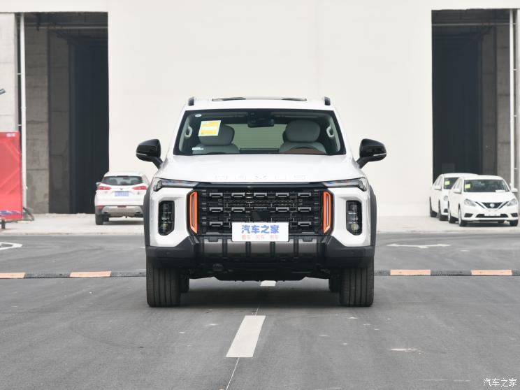 上汽大通 领地 2023款 2.0T 暴走旗舰版 6座