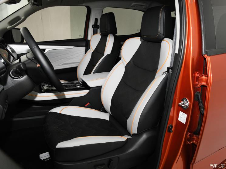 江西五十铃 D-MAX 2023款 1.9T自动四驱柴油V-CROSS高配RZ4E