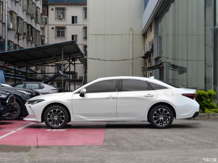 一汽丰田 亚洲龙 2023款 2.0L 进取版