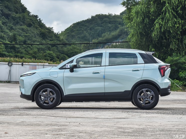 吉利几何 吉利几何E 2024款 萤火虫 301KM 尊贵型