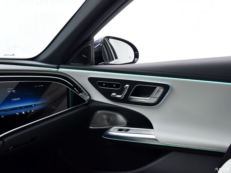 北京奔驰 奔驰E级 2024款 E 300 L 运动型 北京奔驰 奔驰E级 2024款 E 300 L 运动型