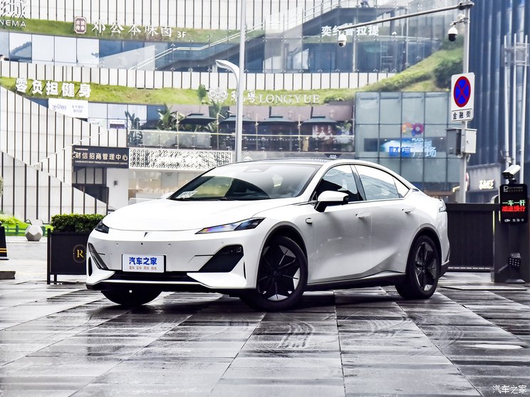 深蓝汽车 深蓝SL03 2023款 SL03i 515MAX纯电版