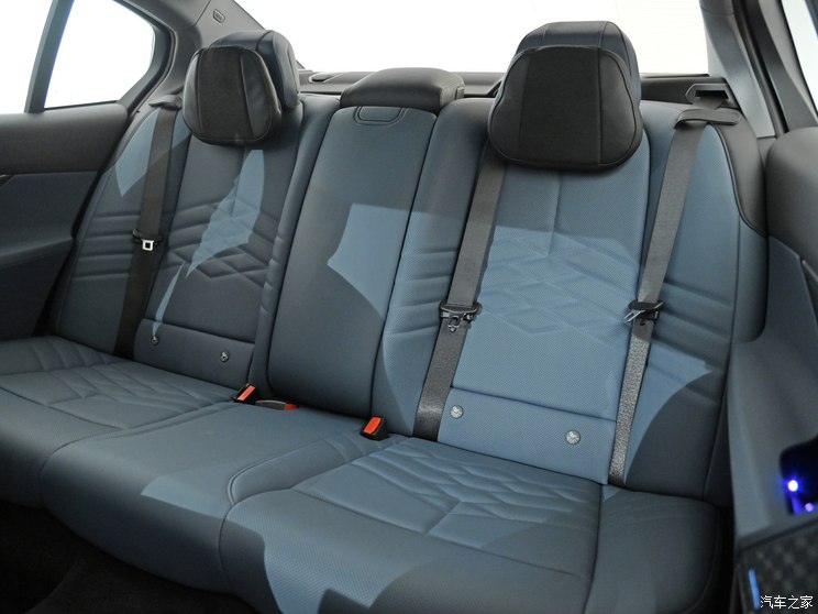 华晨宝马 宝马i5 2024款 eDrive 40L 豪华套装