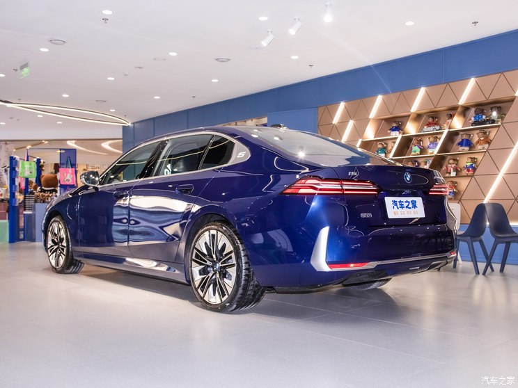 华晨宝马 宝马i5 2024款 eDrive 40L 豪华套装