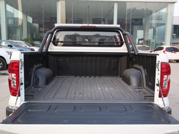 长安汽车 长安猎手 2024款 勇士版 豪华型 单电机标箱