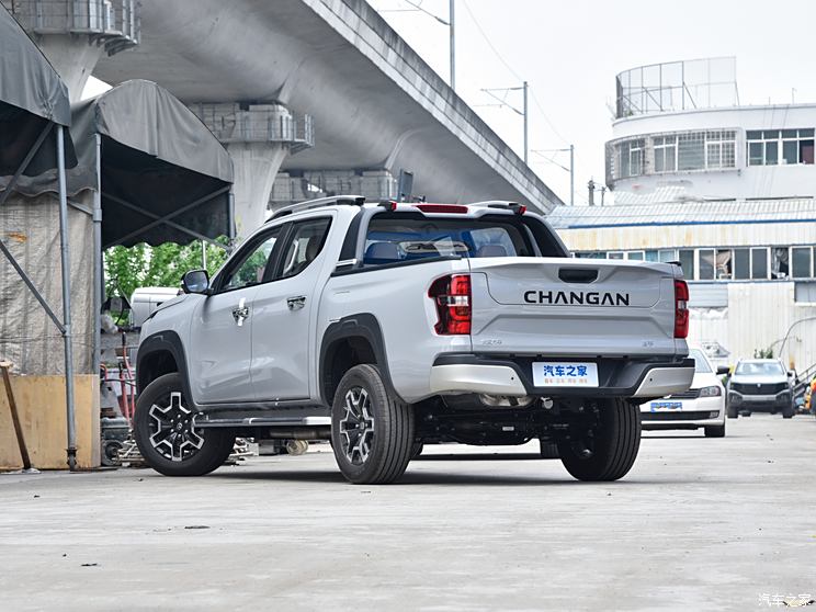 长安汽车 长安猎手 2024款 骑士版 领航型 单电机标箱