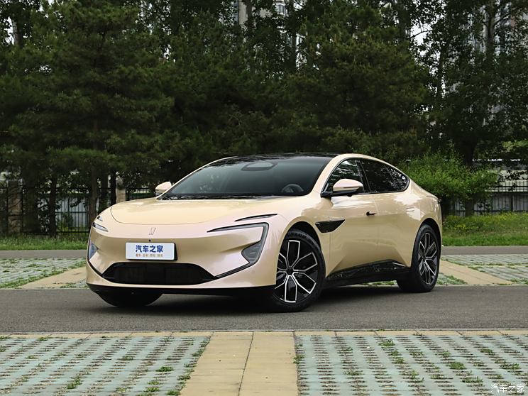 阿维塔科技 阿维塔12 2024款 700 三激光后驱奢享版